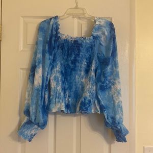 Short Top - Super Cute